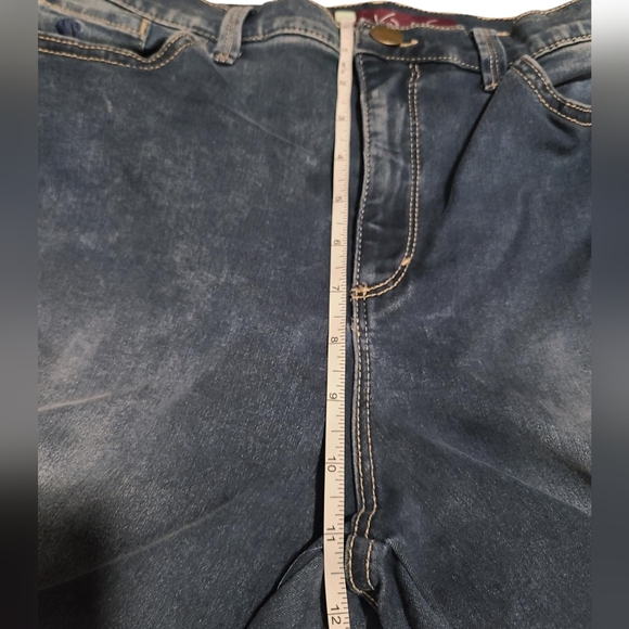 GLORIA VANDERBILT distresses jeans 12 - Picture 4 of 7